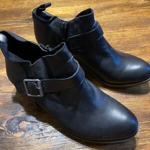 Lucky Brand Women’s Black Bootie. Size 6.5M